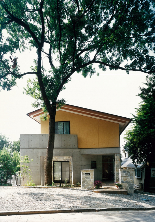 三宅建築設計事務所 丸茂邸 山梨県 RC造 木造 3階建