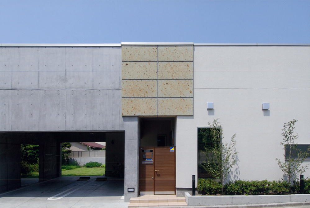 三宅建築設計事務所 深澤邸 山梨県 RC造 木造 2階建