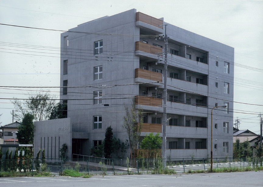 三宅建築設計事務所 マジェスコ－ト 山梨県 RC造 6階建