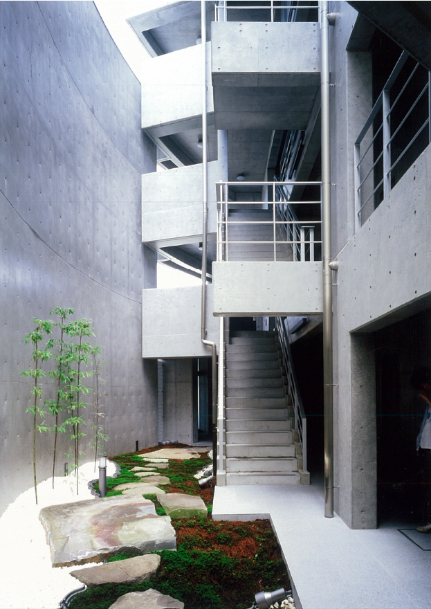 三宅建築設計事務所 Ｐｏｓｈ Ｆｌａｔ 山梨県 RC造 5階建