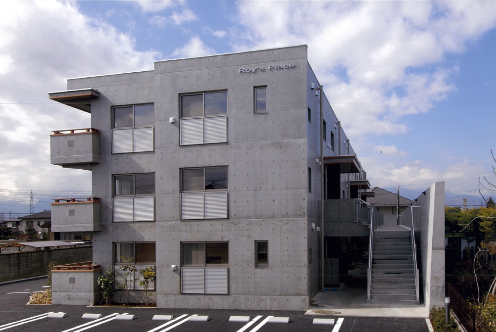 三宅建築設計事務所 Ｒｏｙ‘ｓ Ｐｌａｃｅ 山梨県 RC造 4階建
