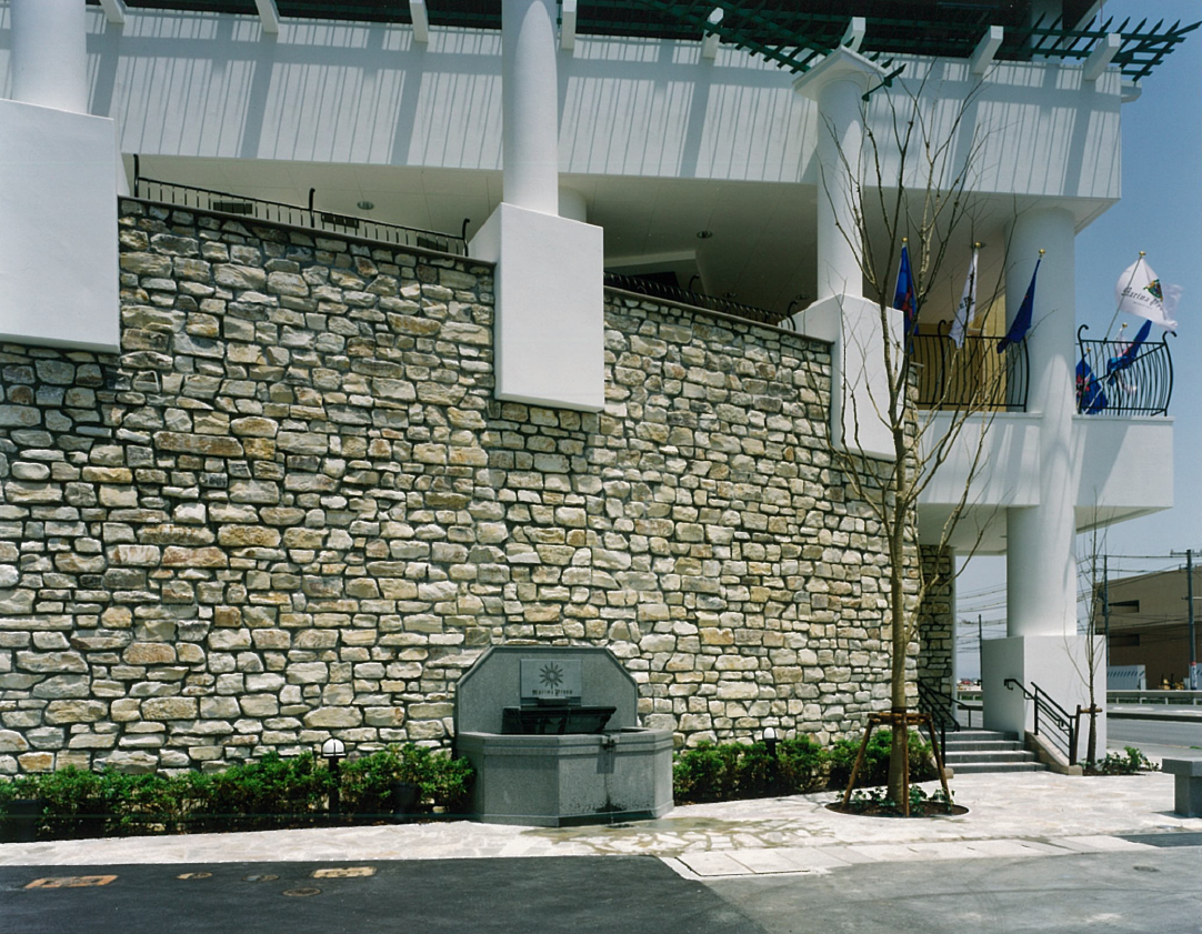 三宅建築設計事務所 Ｍarina Ｐｒｏｖａ 広島県 鉄骨造 3階建