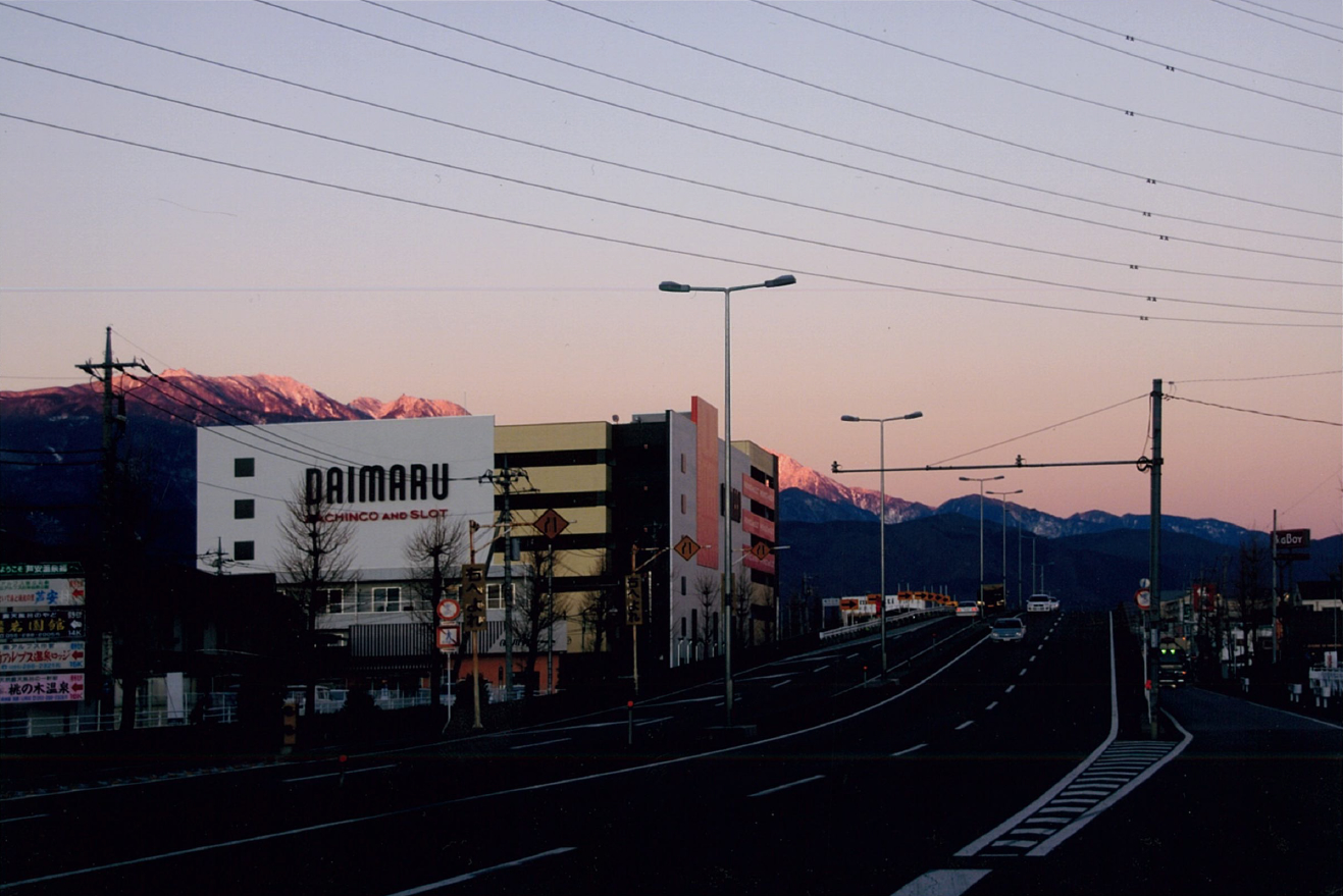 三宅建築設計事務所 ＤＡＩＭＡＲＵ竜王店 山梨県 鉄骨造 2階建