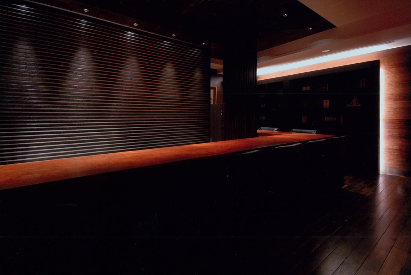 三宅建築設計事務所 Ｂａｒ Ｏn 山梨県