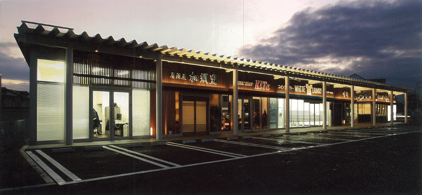 三宅建築設計事務所 DAIMARU竜王テナント棟 山梨県 鉄骨造 平屋建