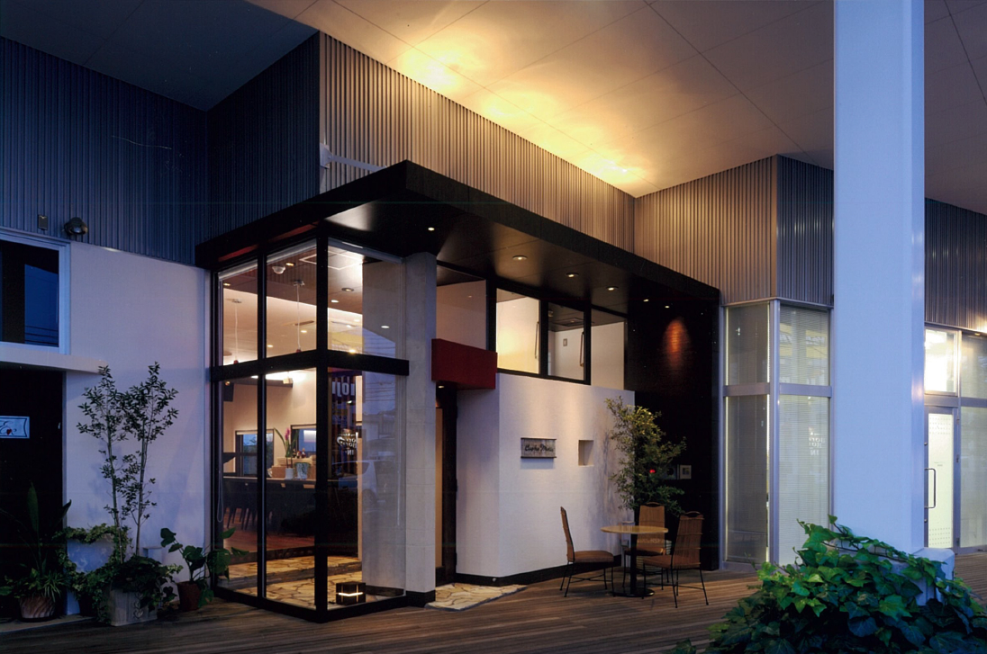 三宅建築設計事務所 イタリアンレストラン クッチ－ナ モット 山梨県