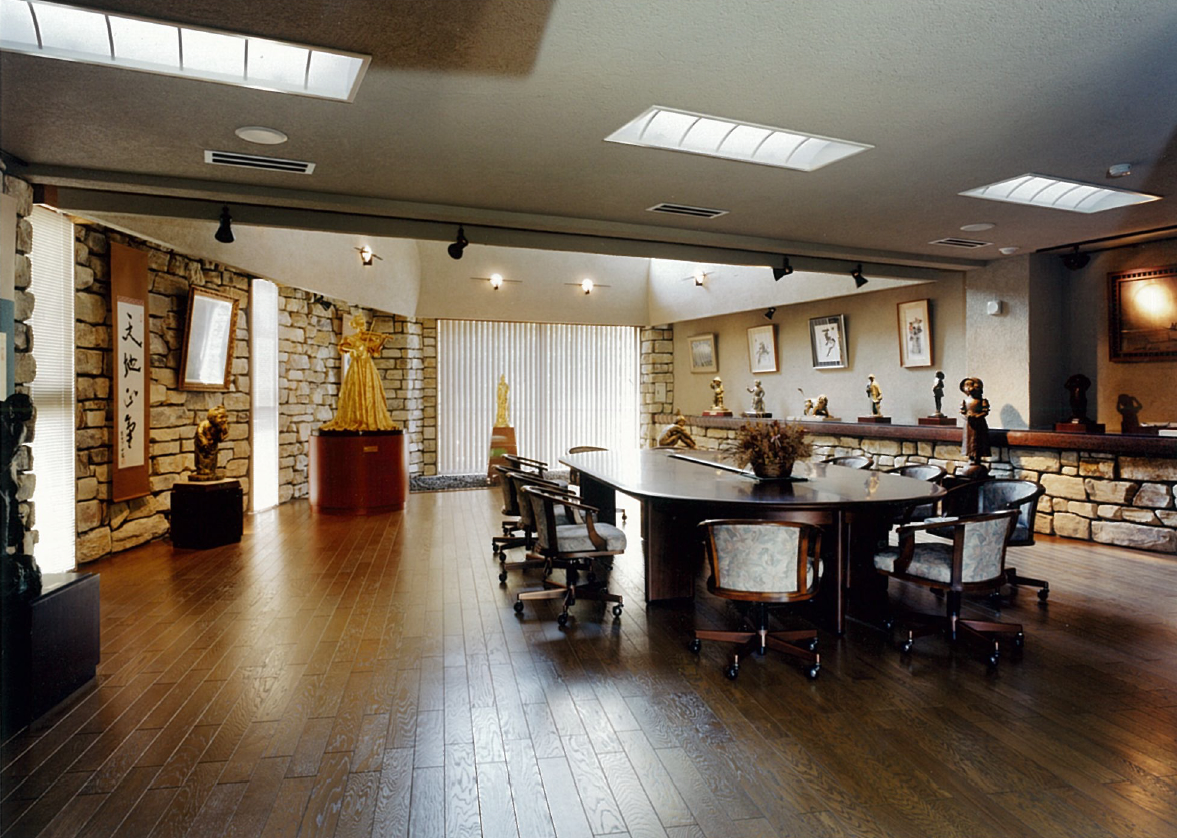 三宅建築設計事務所 相生南幼稚園メモリアルホ－ル 山梨県 RC造 2階建