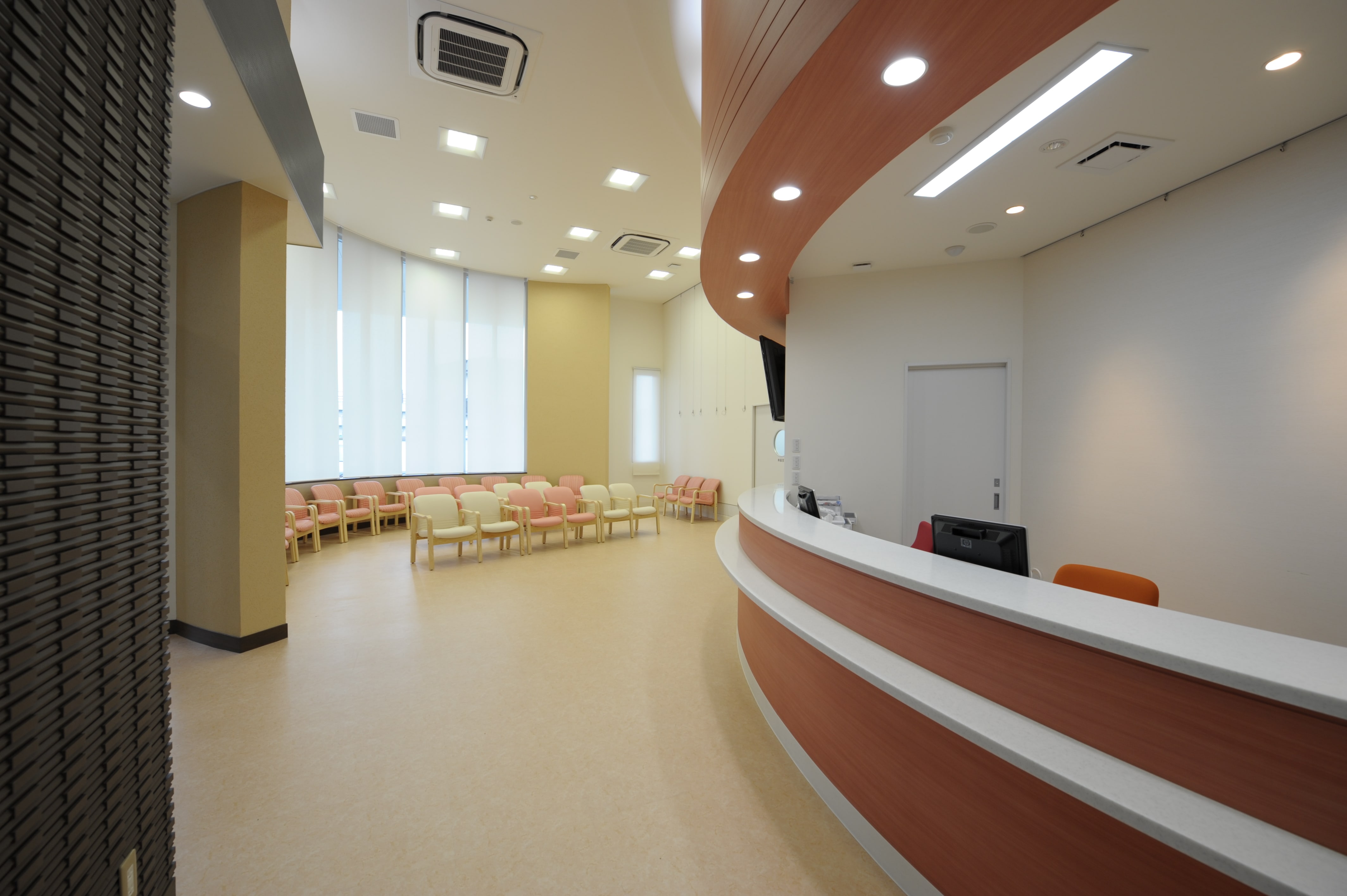 三宅建築設計事務所 いまい眼科 山梨県 鉄骨造 平屋建