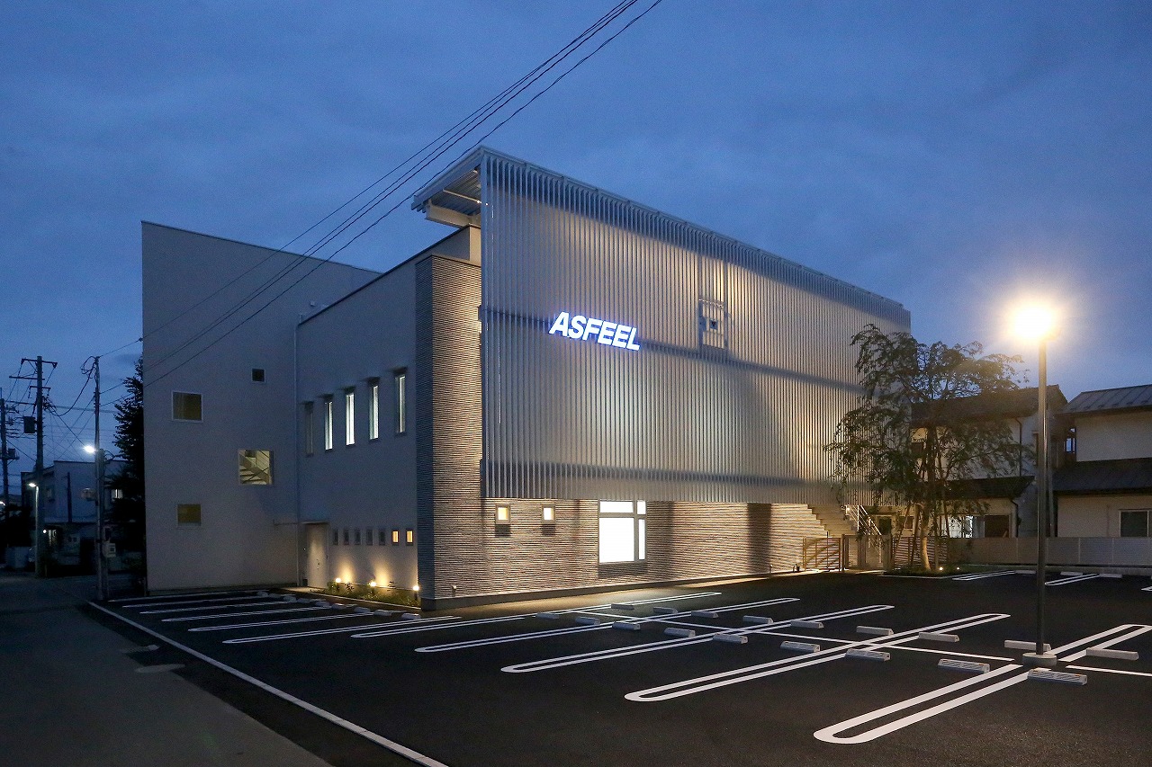 三宅建築設計事務所 アスフィ－ル本社増築 山梨県 鉄骨造 2階建